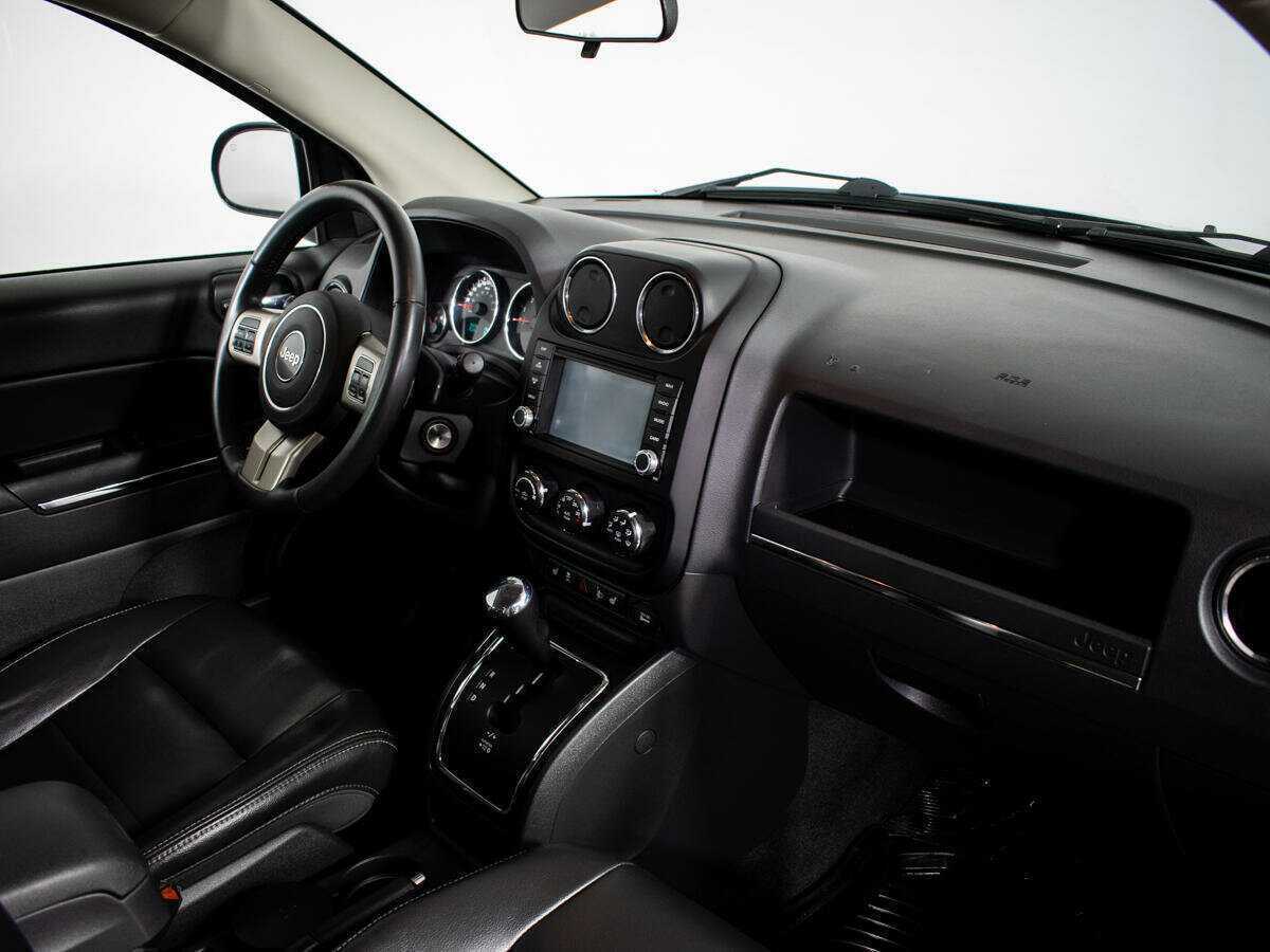 Jeep Compass, 2012 Фото №7