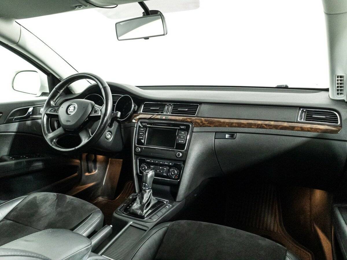 Skoda Superb DSG, 2013 Фото №9