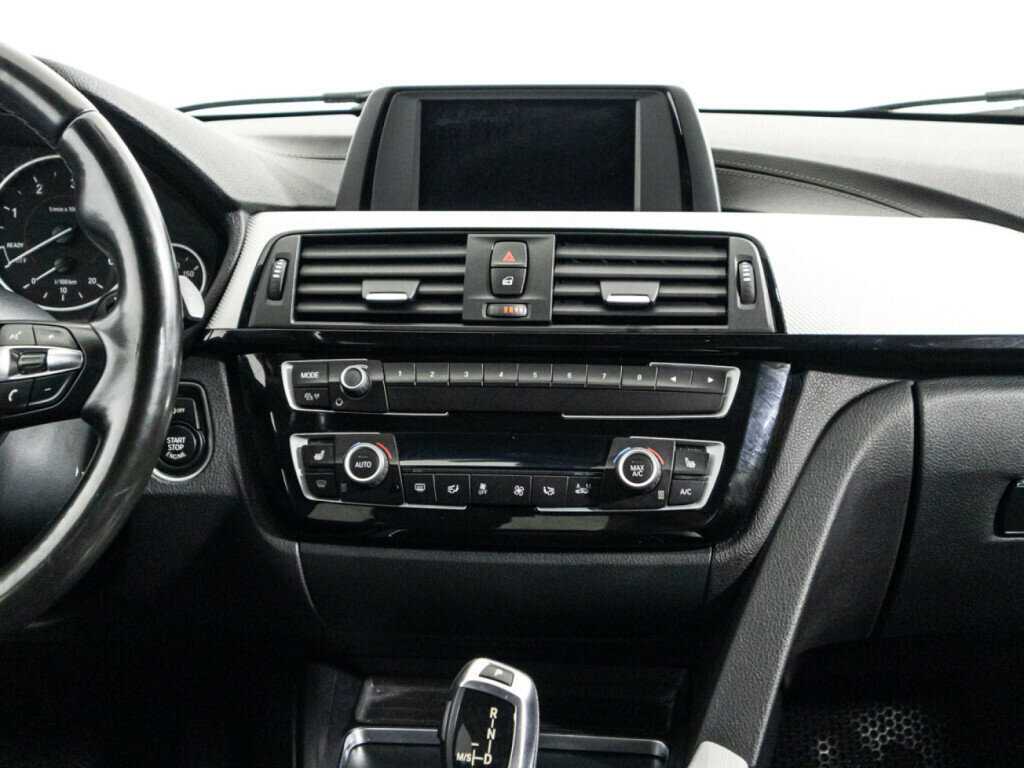 BMW 3 серии 320d, 2018 Фото №14