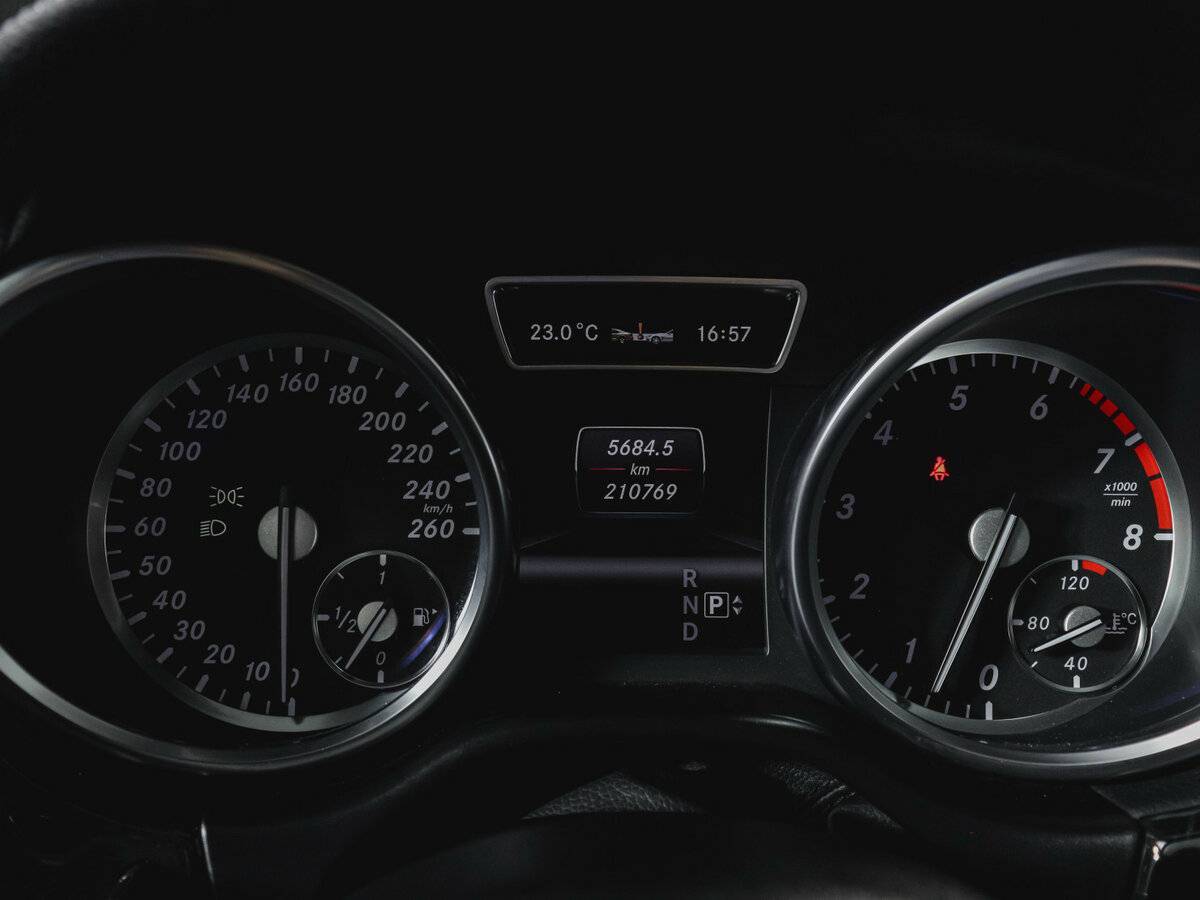 Mercedes-Benz M-Класс 350, 2013 Фото №11