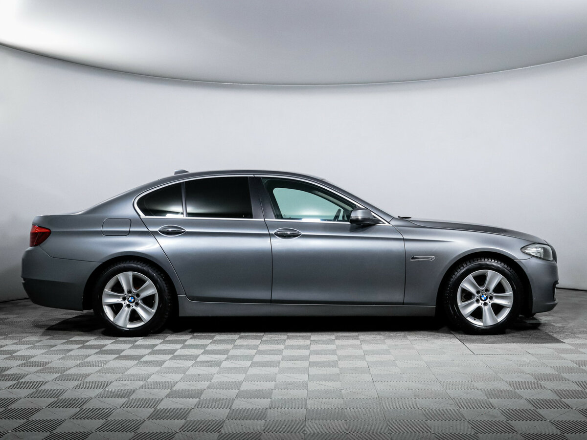 BMW 5 серии 520i VI (F10/F11/F07) Рестайлинг, 2013 Фото №4