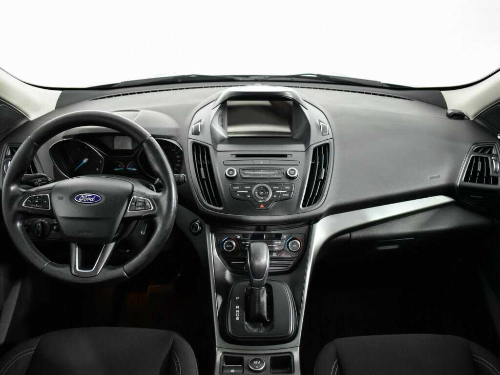 Ford Kuga, 2017 Фото №12