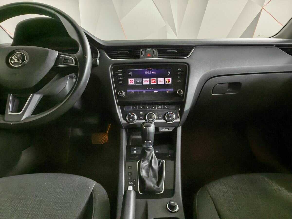 Skoda Octavia, 2019 Фото №11