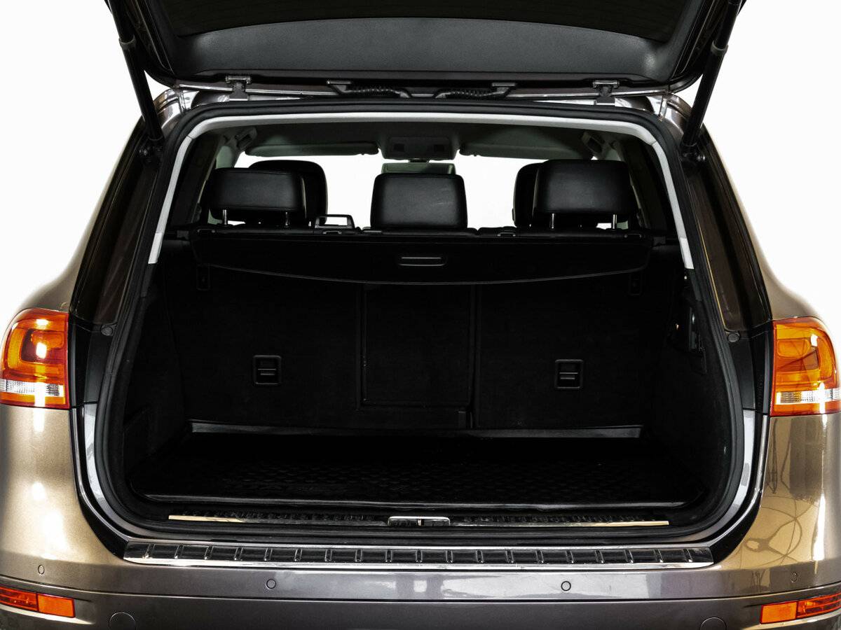 Volkswagen Touareg II, 2012 Фото №25