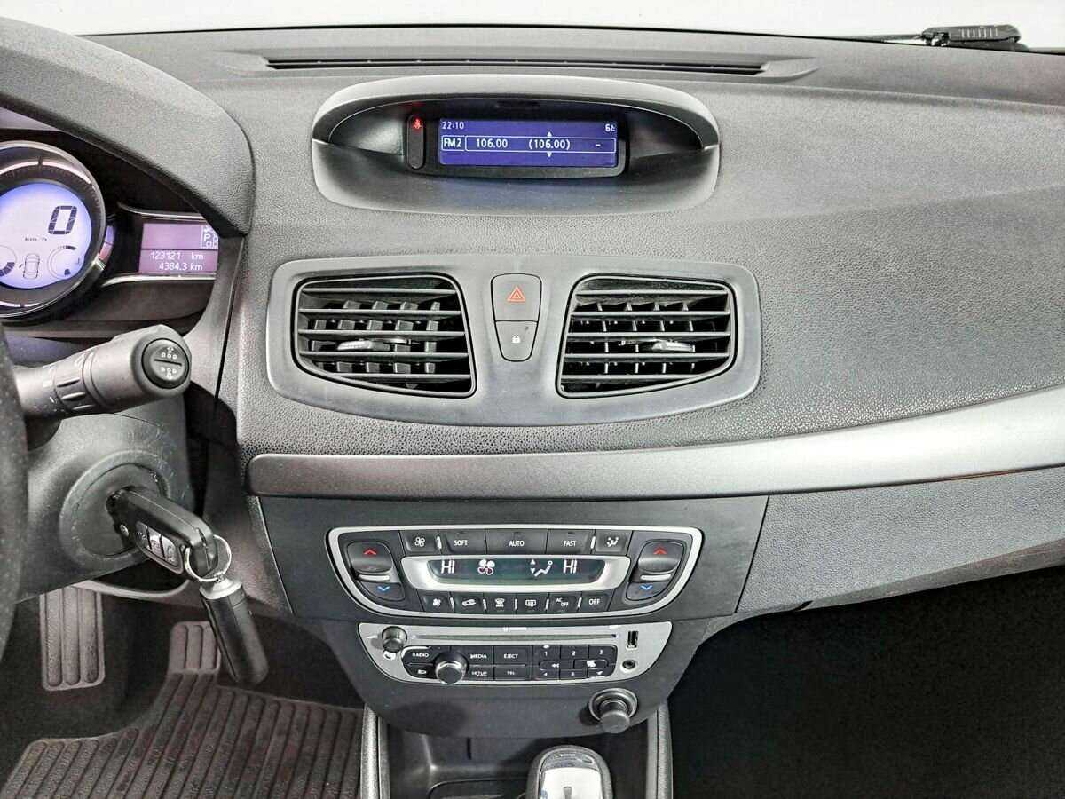 Renault Fluence, 2013 Фото №13