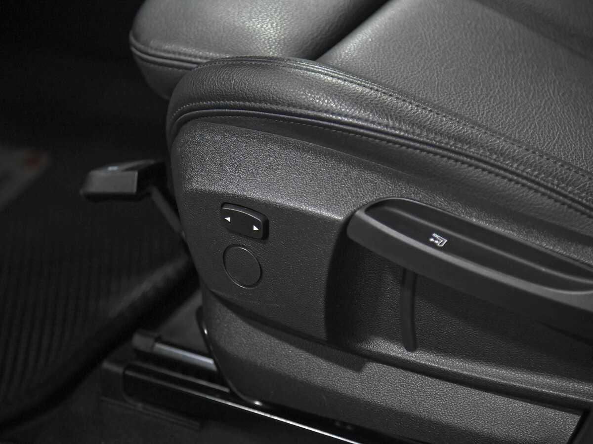 BMW X2 sDrive18i, 2019 Фото №15