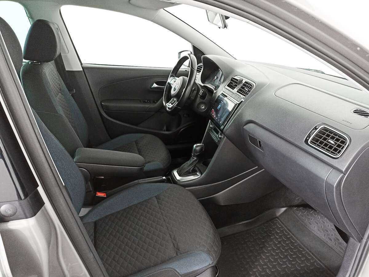 Volkswagen Polo, 2019 Фото №9