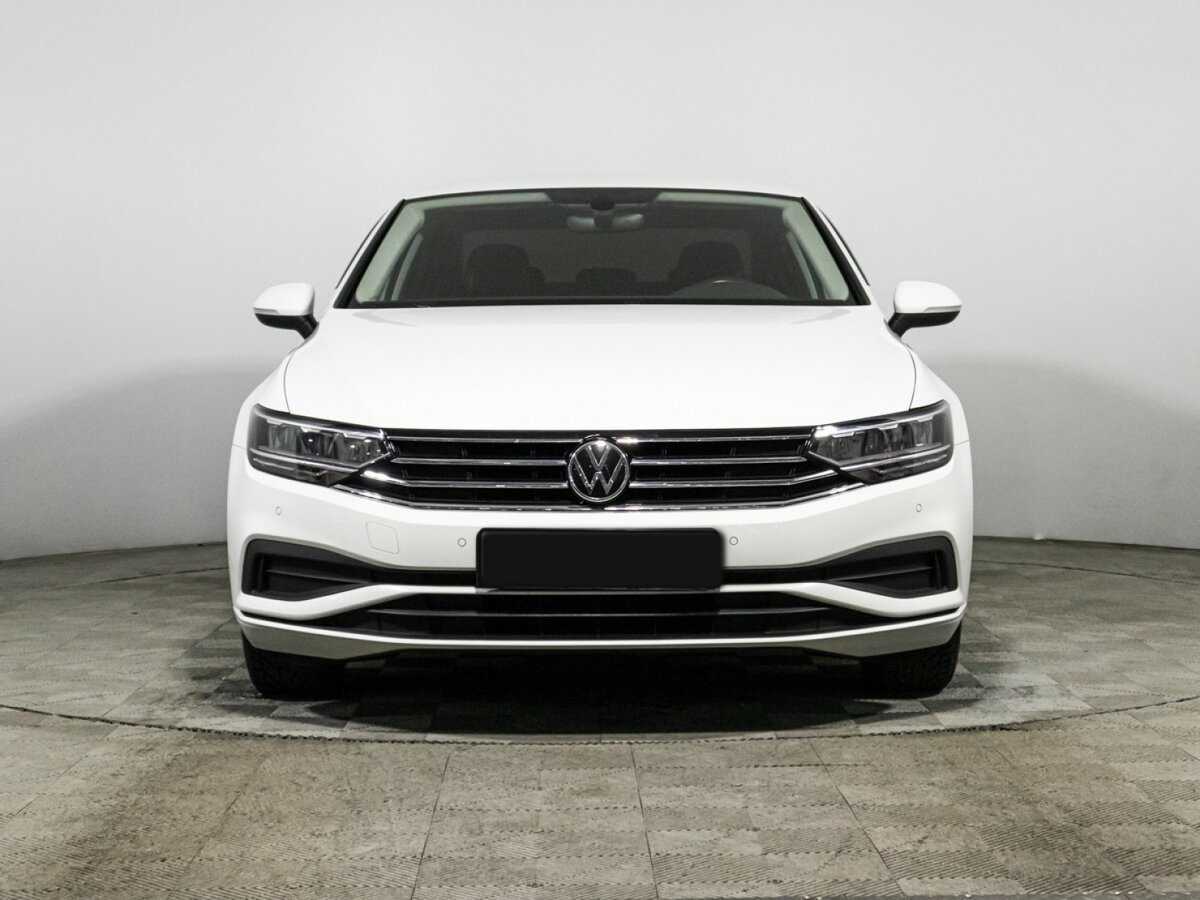 Volkswagen Passat, 2021 Фото №2