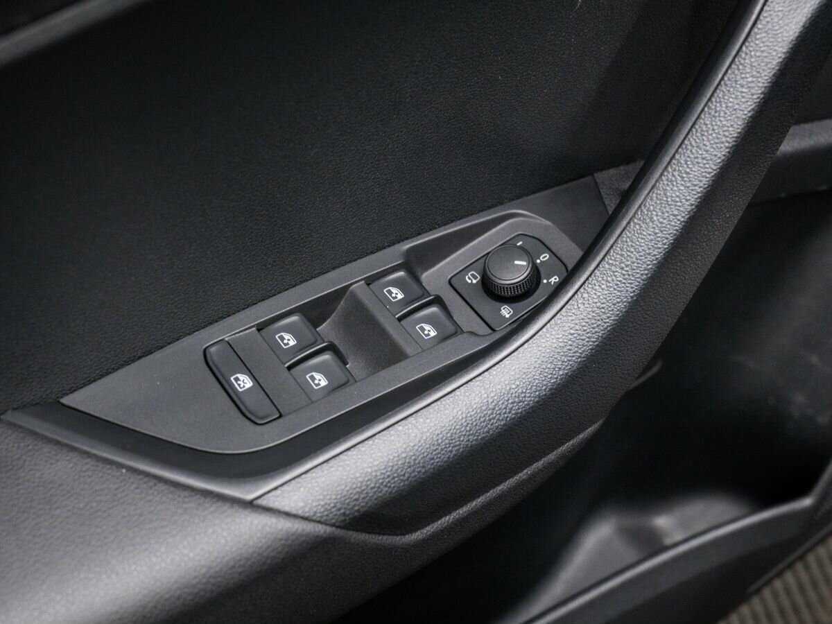 Skoda Karoq, 2020 Фото №16