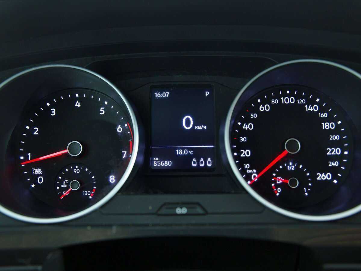 Volkswagen Tiguan, 2017 Фото №14