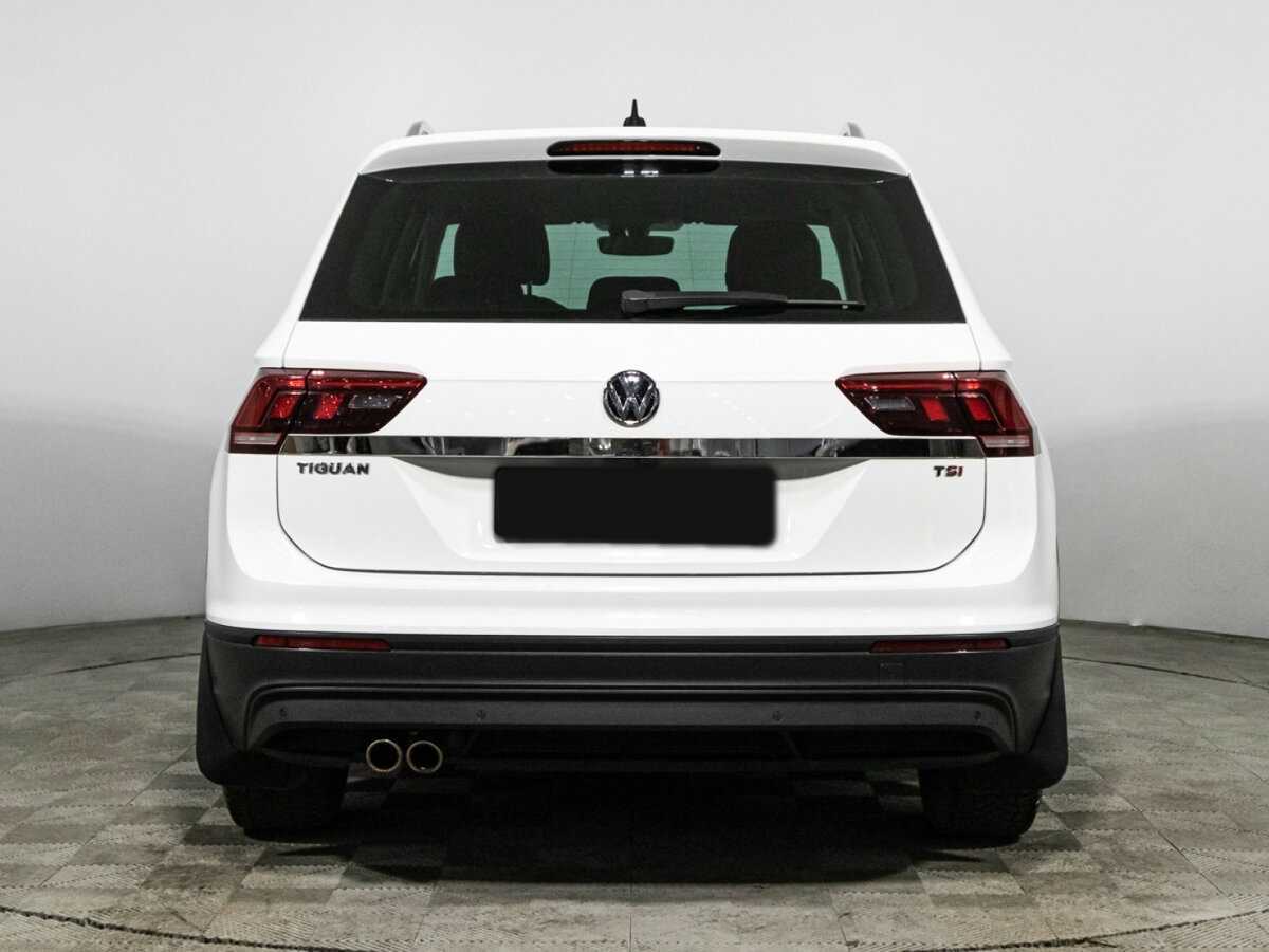 Volkswagen Tiguan, 2018 Фото №5