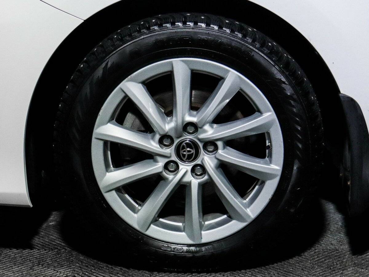 Toyota Camry, 2021 Фото №15