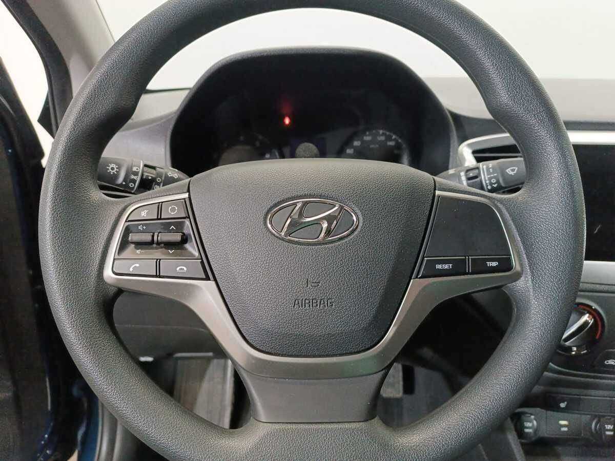 Hyundai Accent, 2023 Фото №12