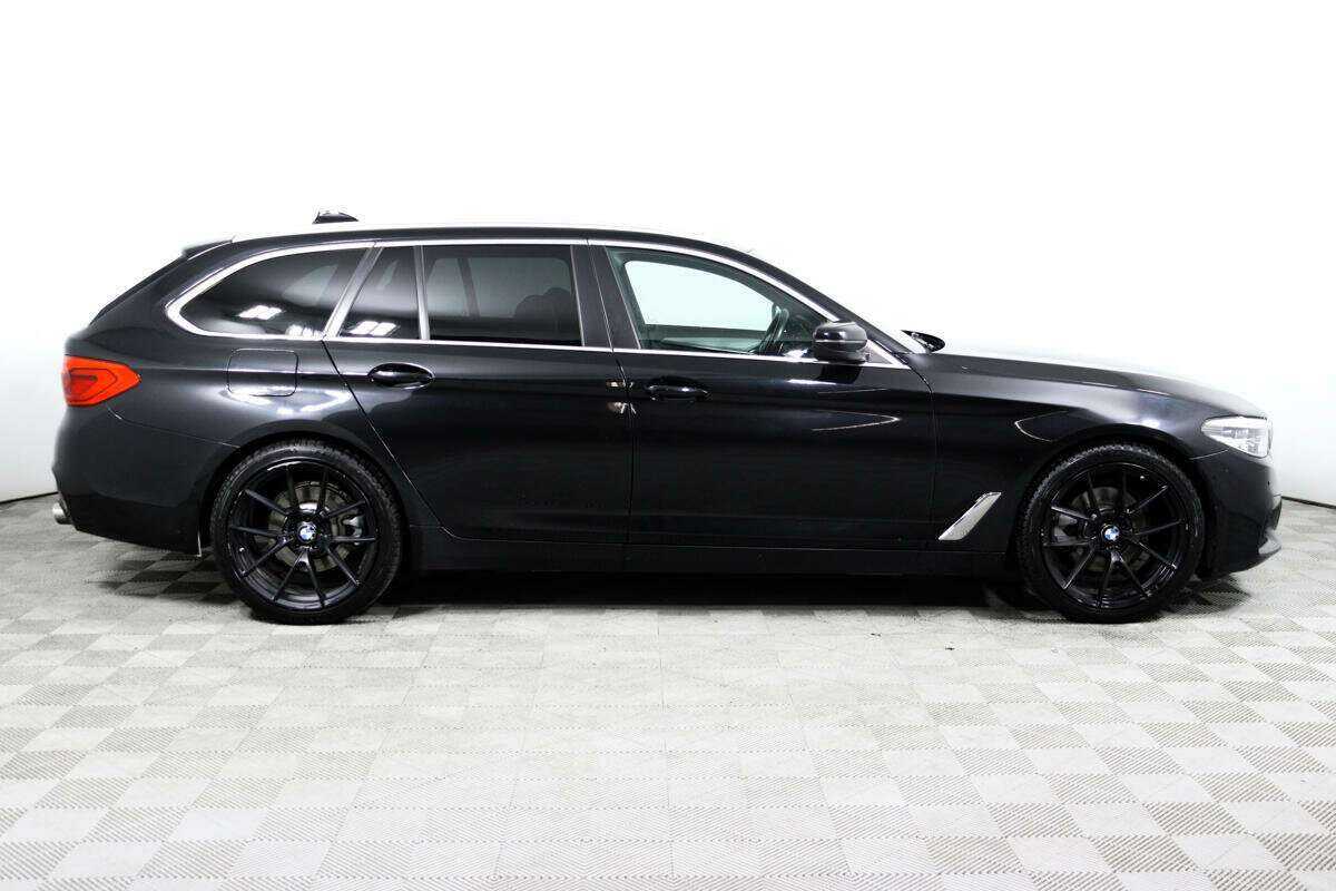 BMW 5 серии 520d, 2019 Фото №4