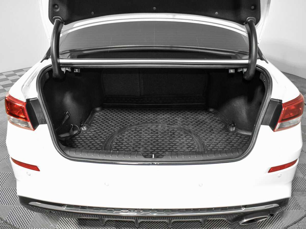 Kia Optima, 2019 Фото №18