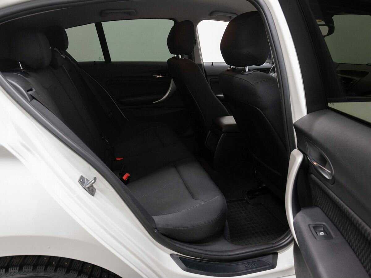 BMW 1 серии 116i, 2013 Фото №8