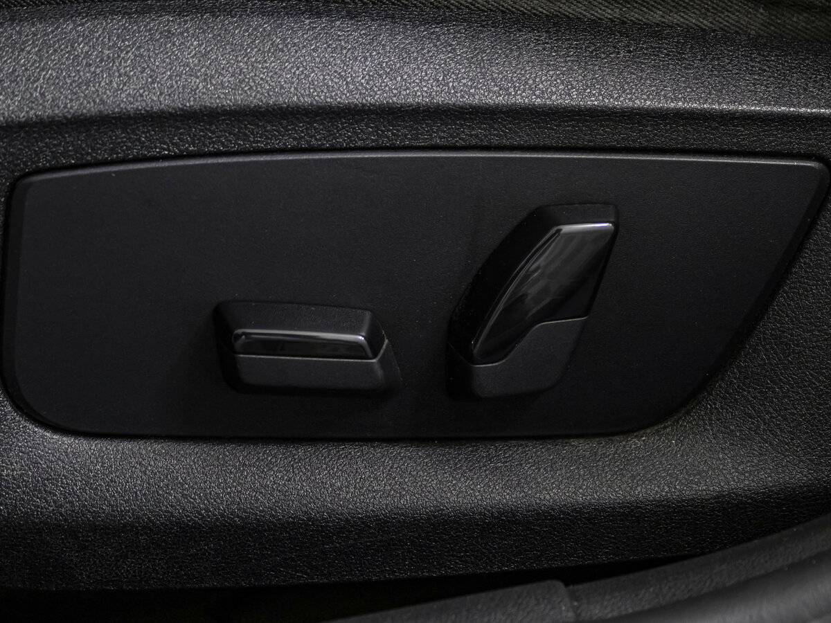 BMW 5 серии 520d VII (G30/G31/G38), 2017 Фото №15