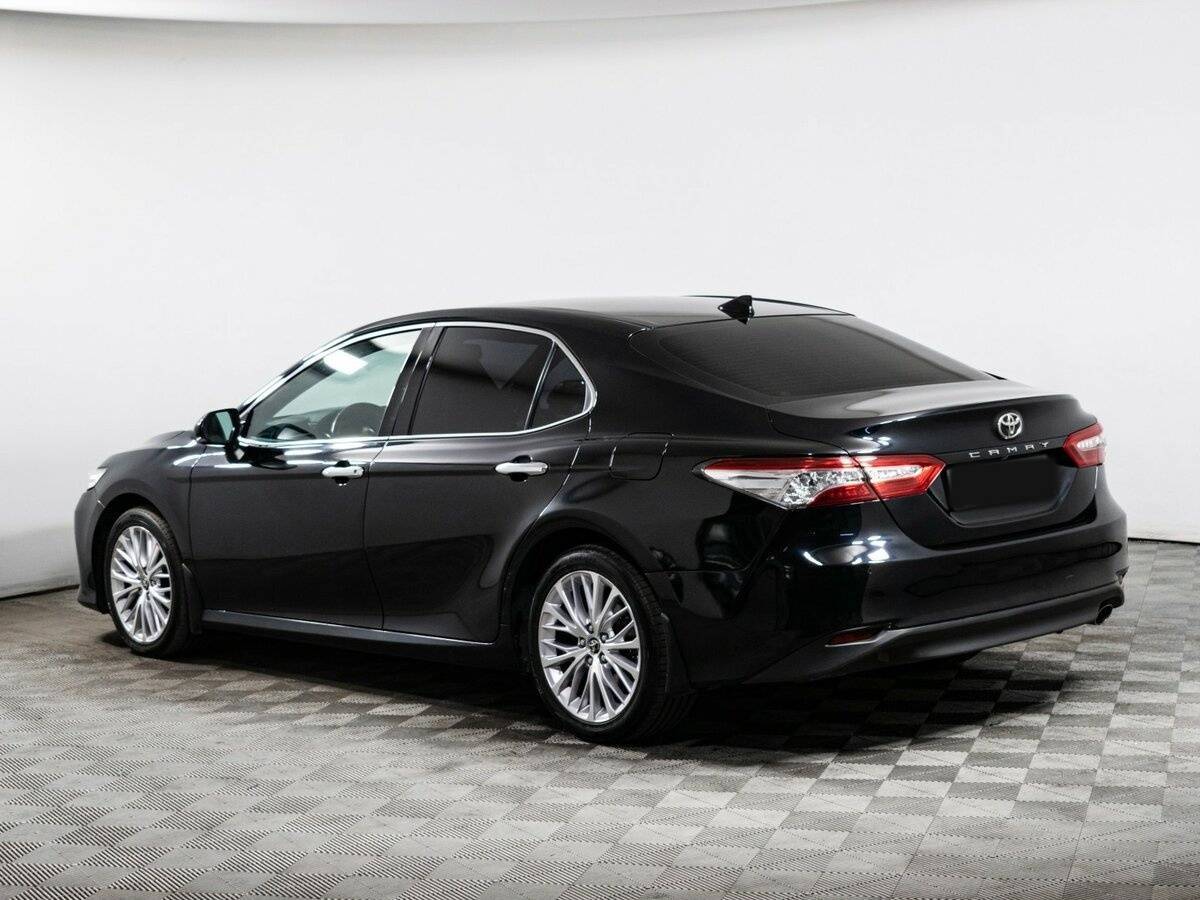 Toyota Camry, 2020 Фото №7