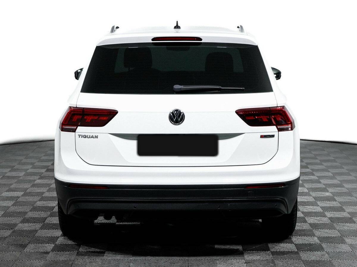 Volkswagen Tiguan, 2018 Фото №6