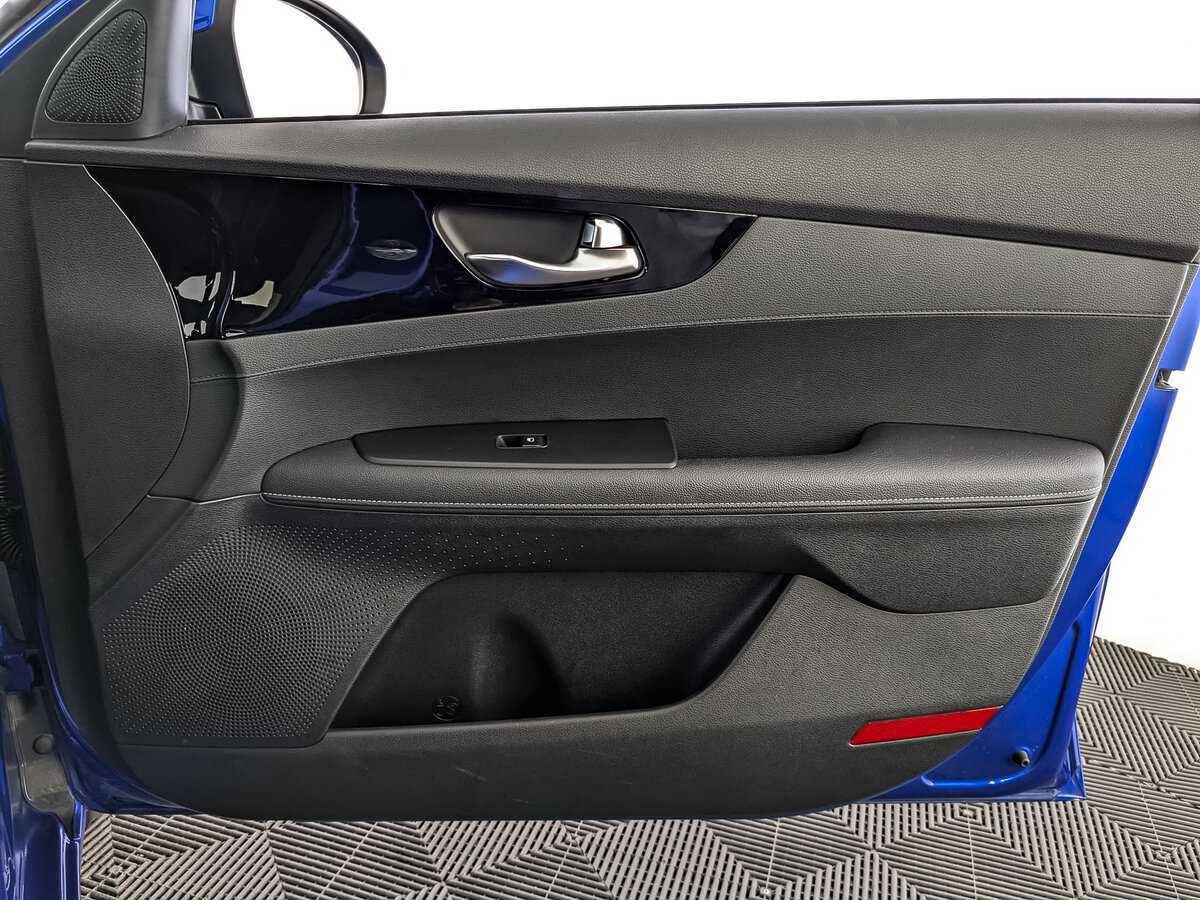 Kia Cerato, 2021 Фото №20