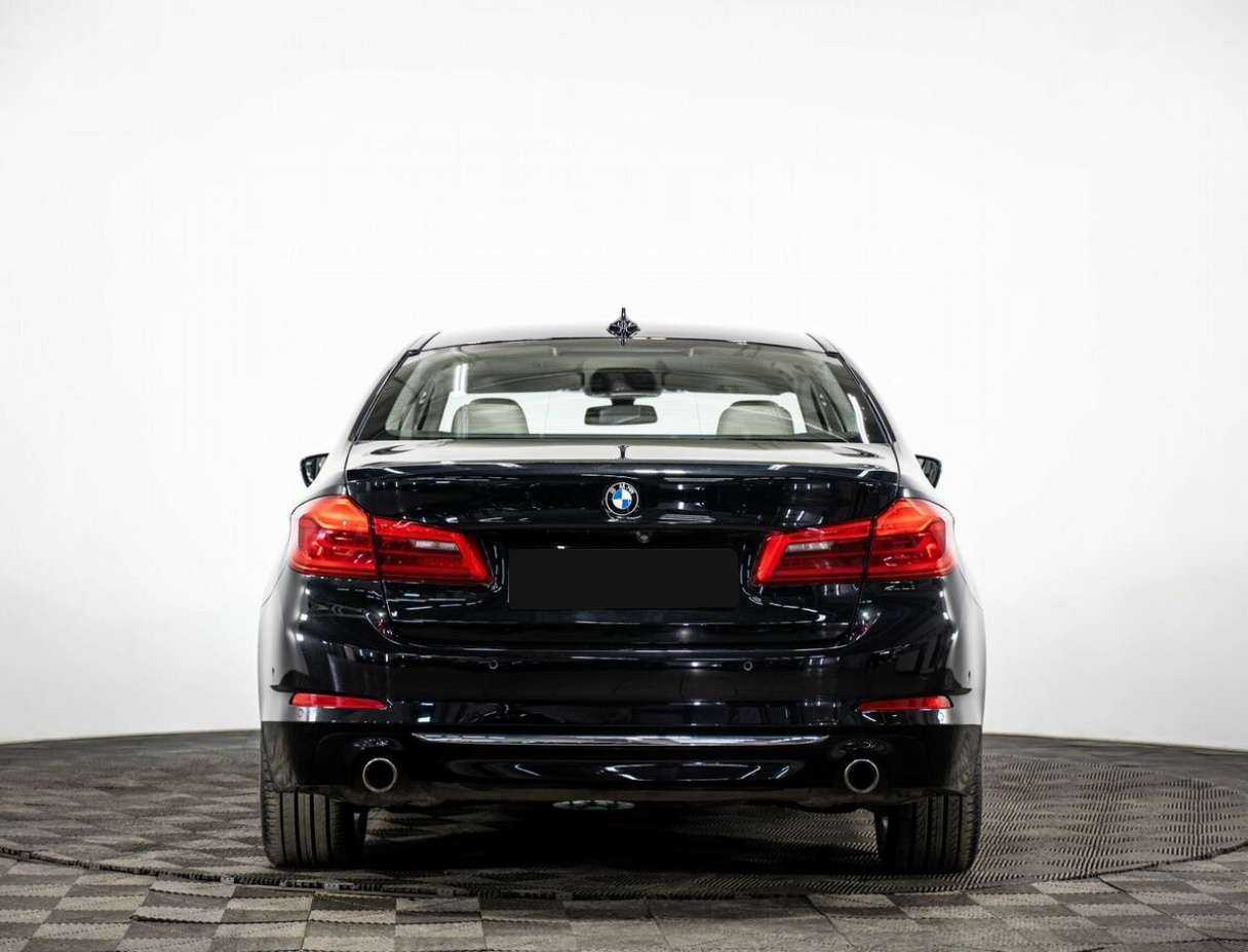 BMW 5 серии 520i, 2018 Фото №5