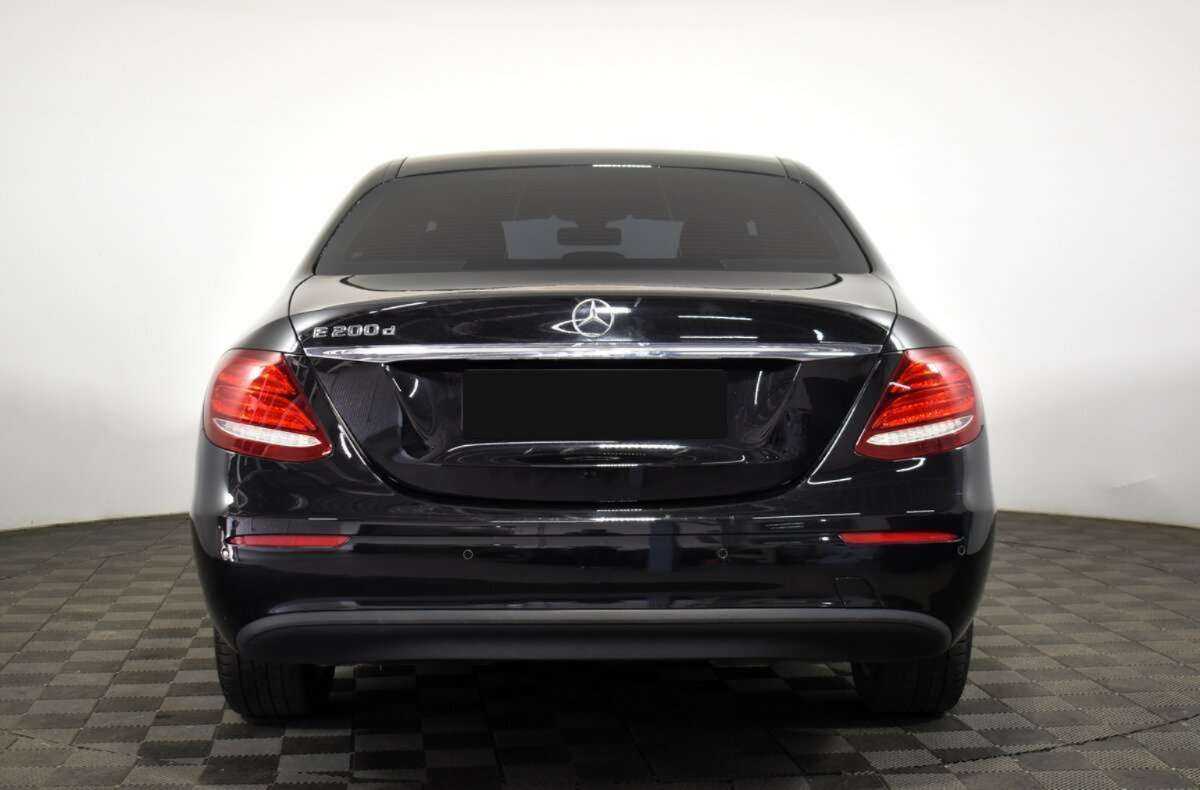 Mercedes-Benz E-Класс 200 d, 2018 Фото №5