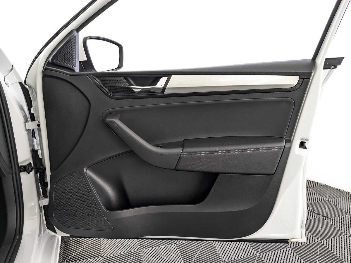 Skoda Rapid, 2019 Фото №21
