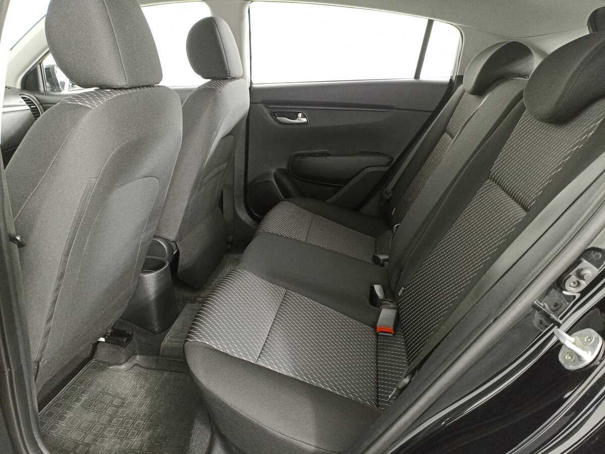 Kia Rio X-Line, 2018 Фото №10