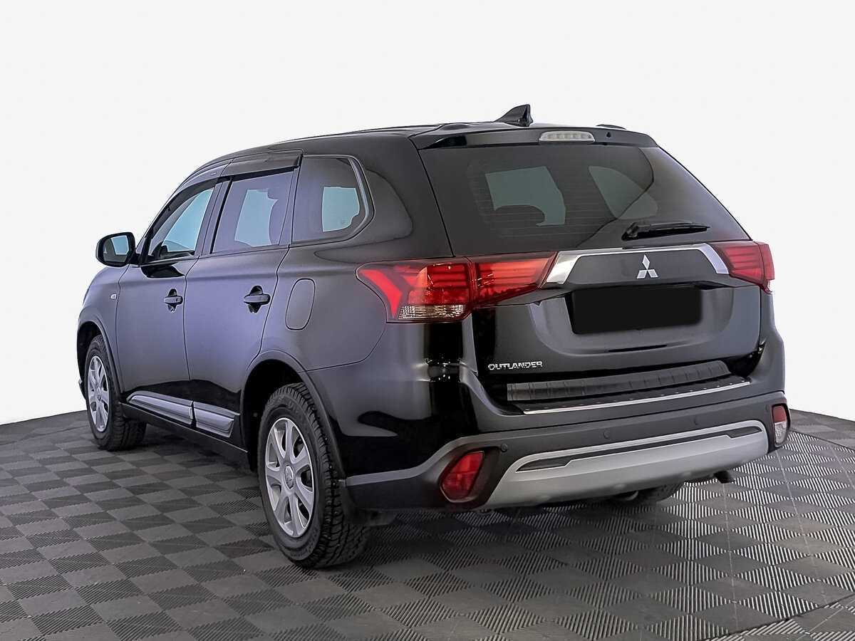 Mitsubishi Outlander, 2021 Фото №7