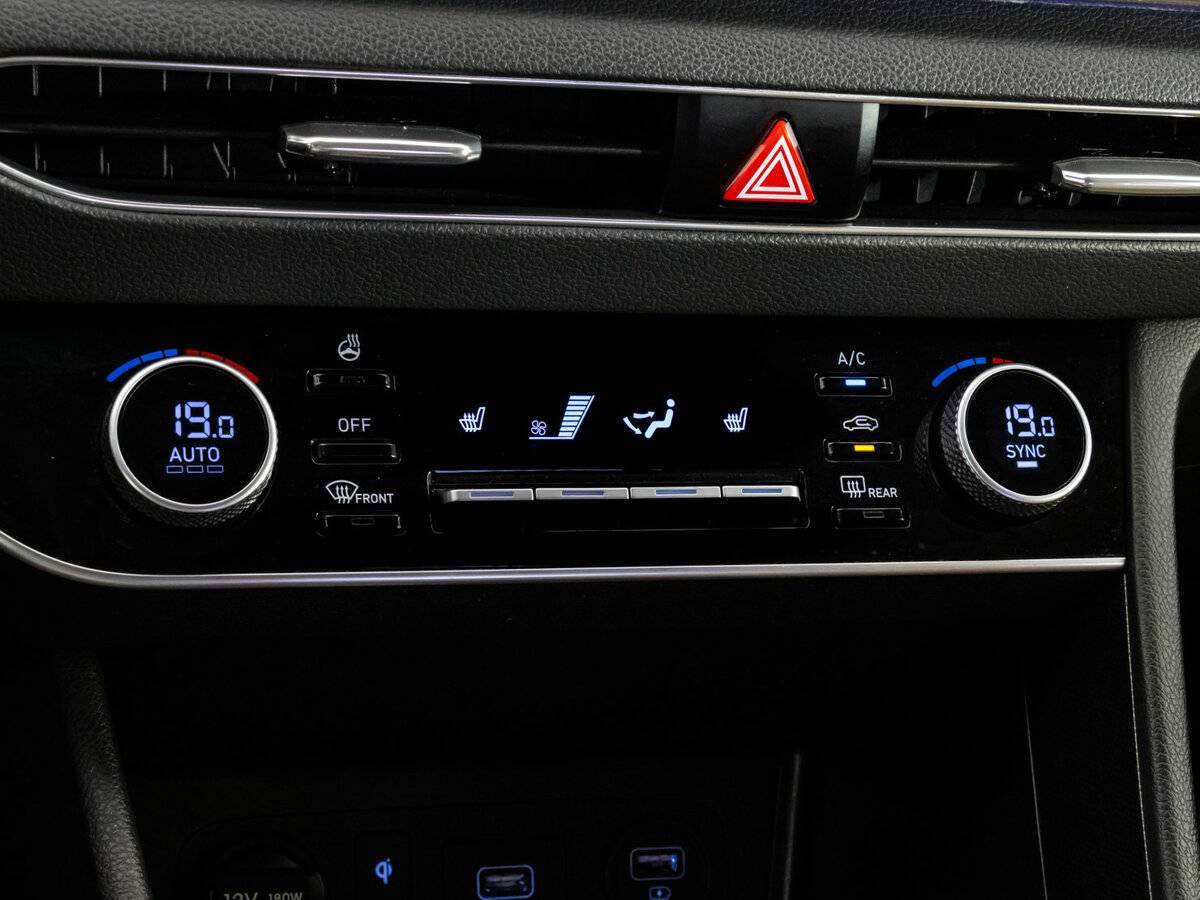 Hyundai Sonata, 2020 Фото №19