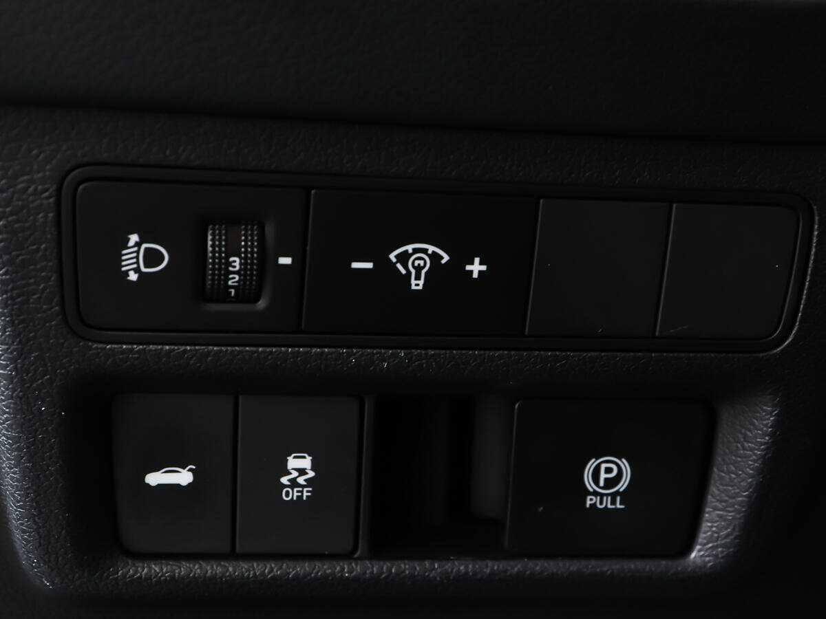 Hyundai Sonata, 2022 Фото №17