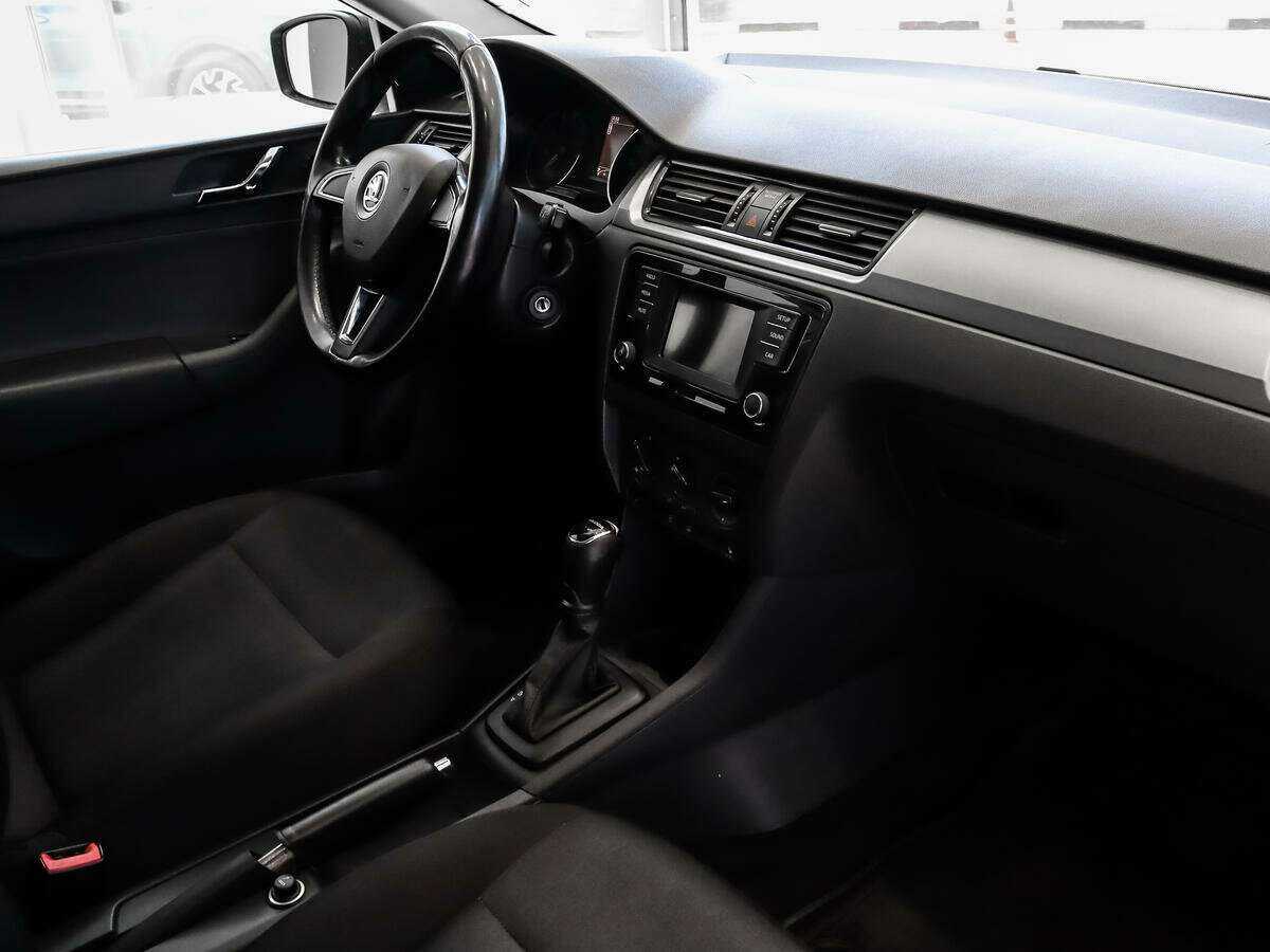 Skoda Rapid, 2016 Фото №10