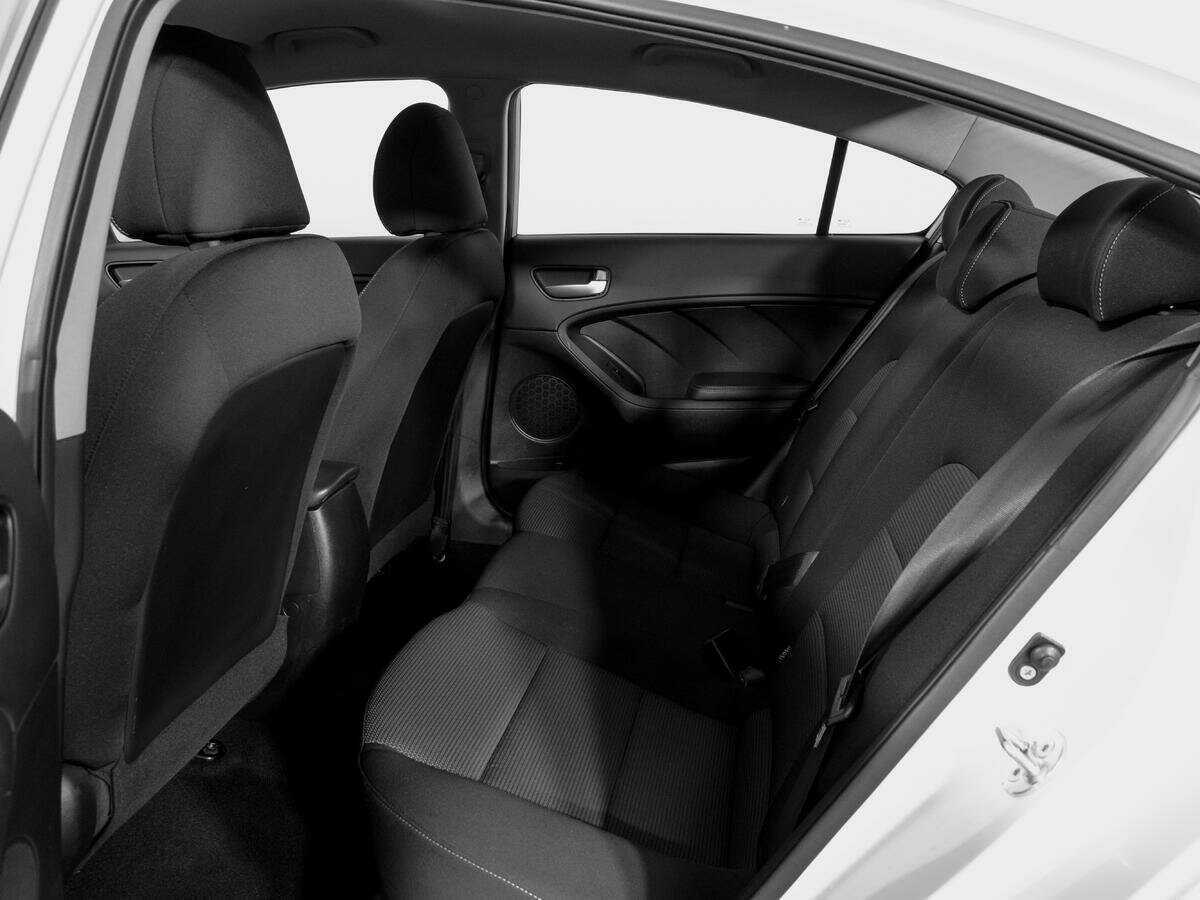 Kia Cerato, 2019 Фото №10