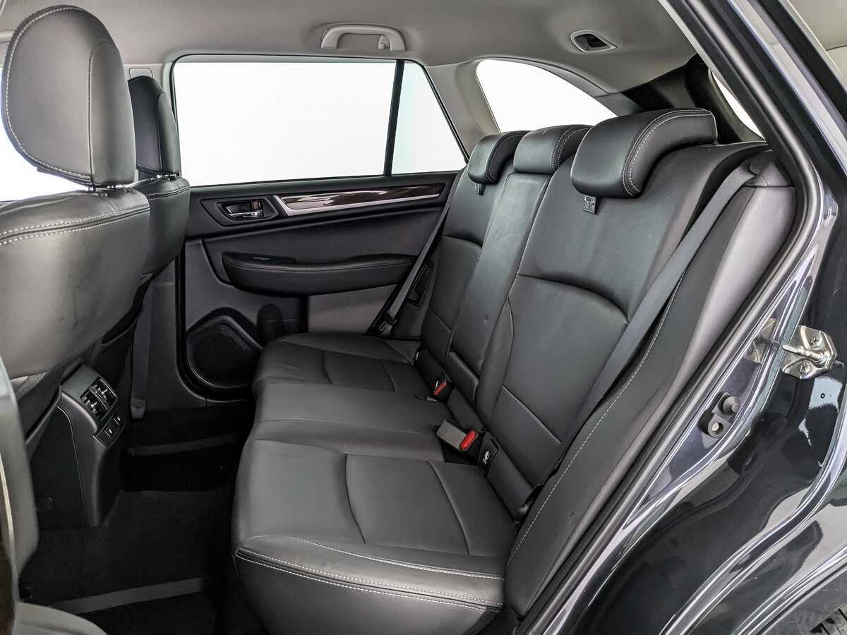 Subaru Outback, 2017 Фото №9
