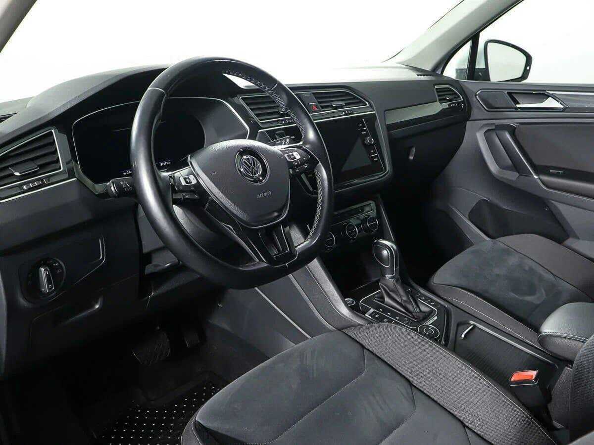 Volkswagen Tiguan, 2017 Фото №12