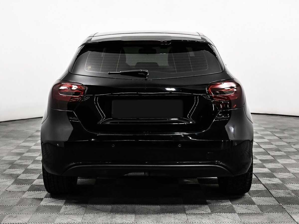 Mercedes-Benz A-Класс 180, 2017 Фото №6