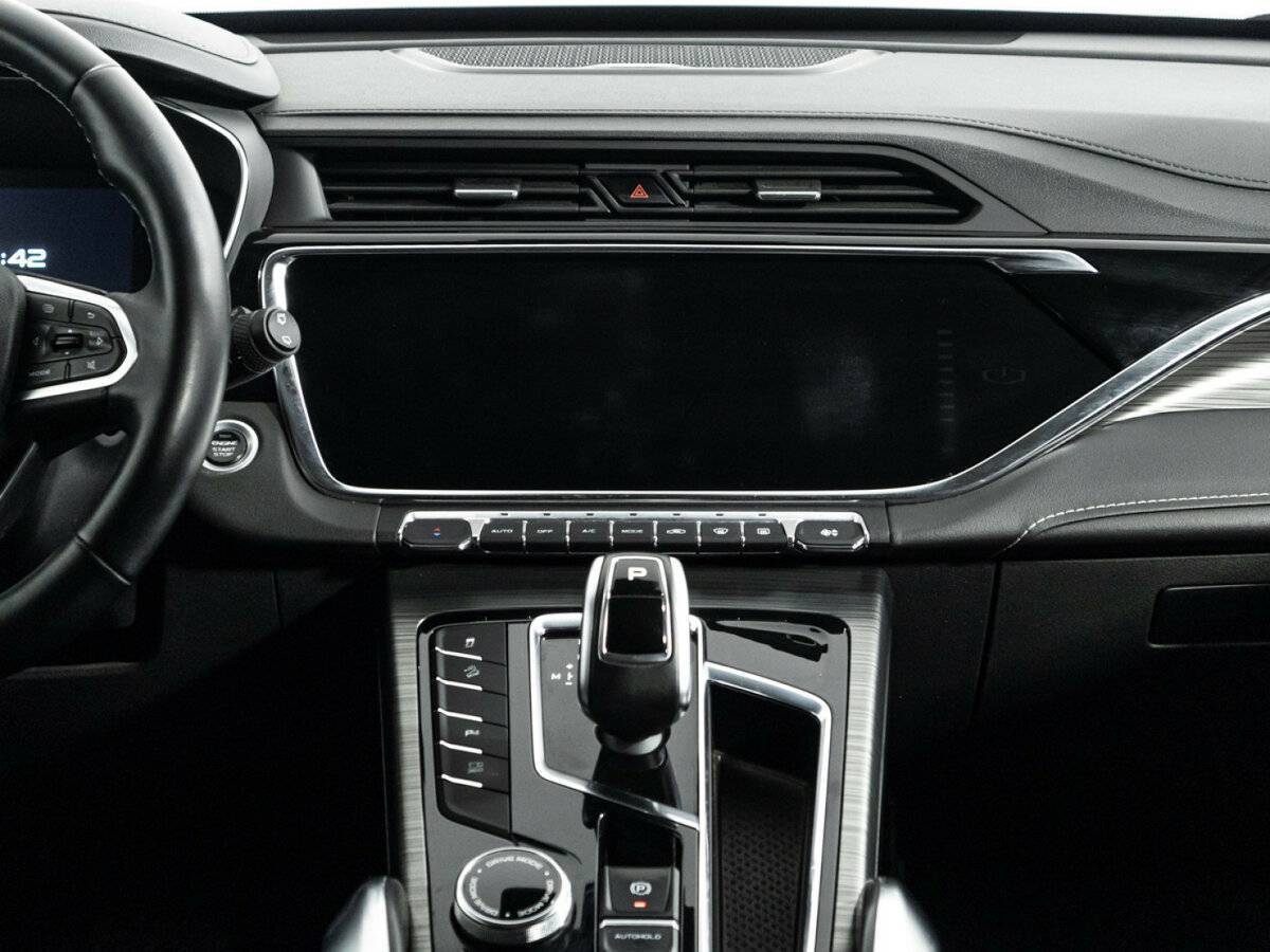 Geely Atlas Pro, 2023 Фото №14