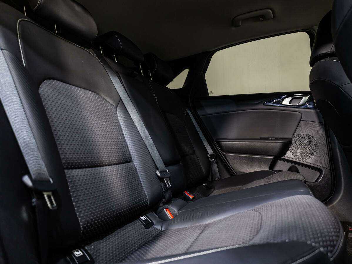 Kia Ceed, 2019 Фото №12