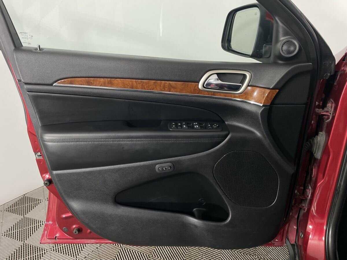 Jeep Grand Cherokee, 2012 Фото №8