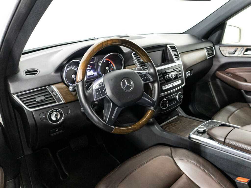 Mercedes-Benz M-Класс 350 CDI, 2014 Фото №8