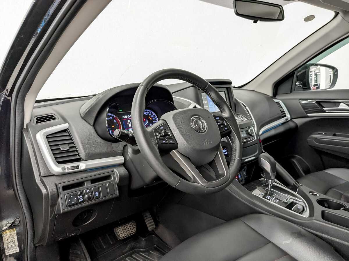 Dongfeng AX7, 2019 Фото №16