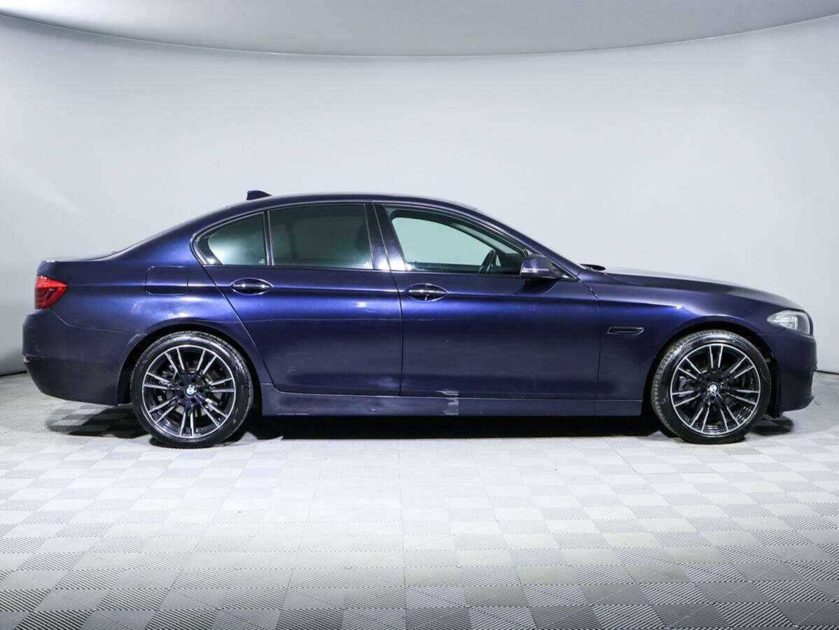 BMW 5 серии 528i xDrive, 2013 Фото №3