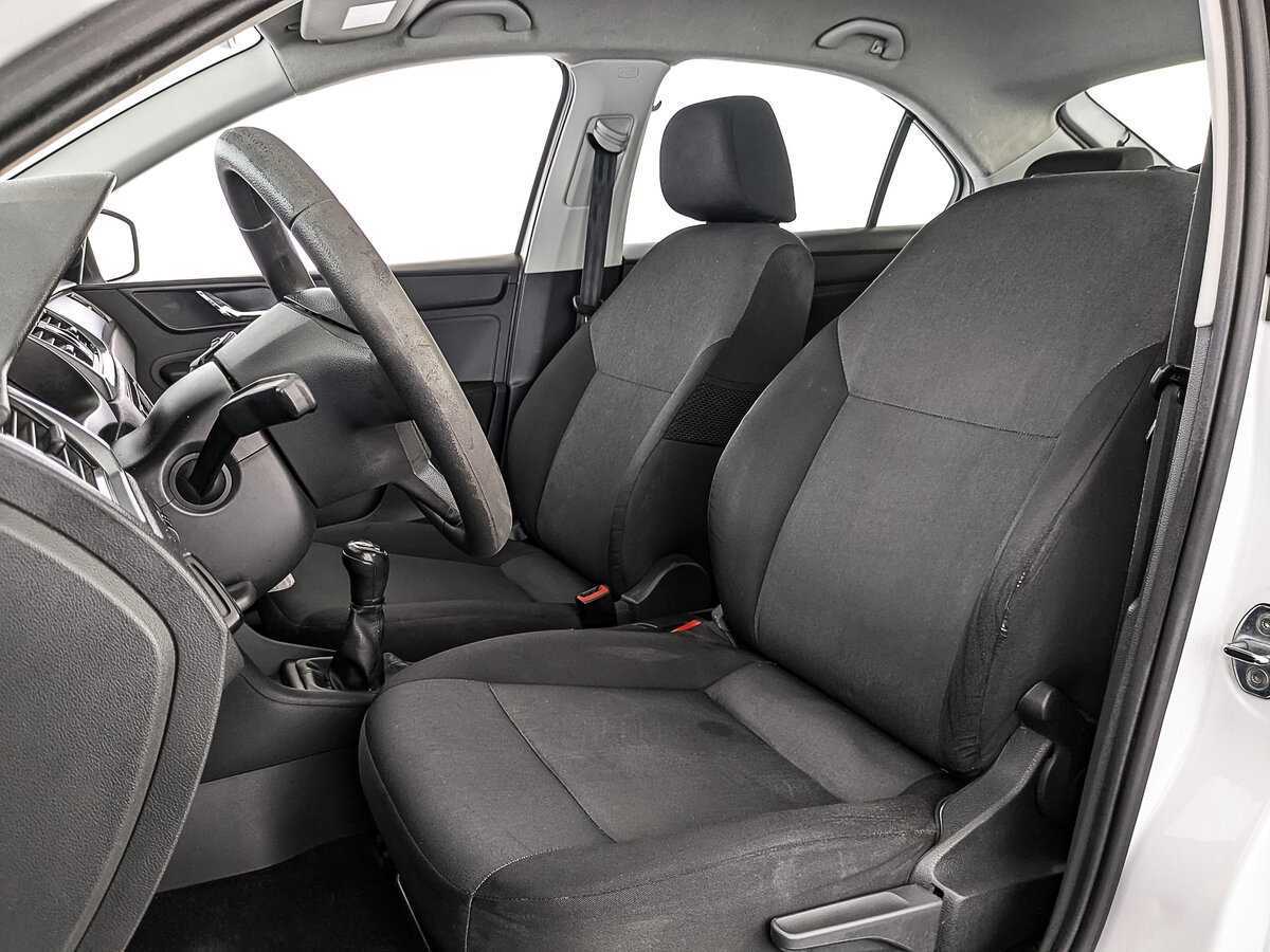 Skoda Rapid, 2017 Фото №20