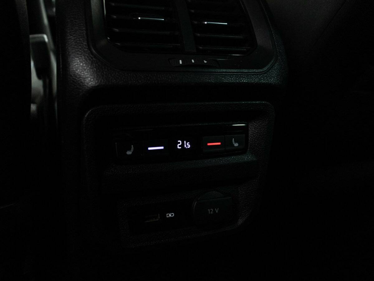 Volkswagen Tiguan II, 2019 Фото №18