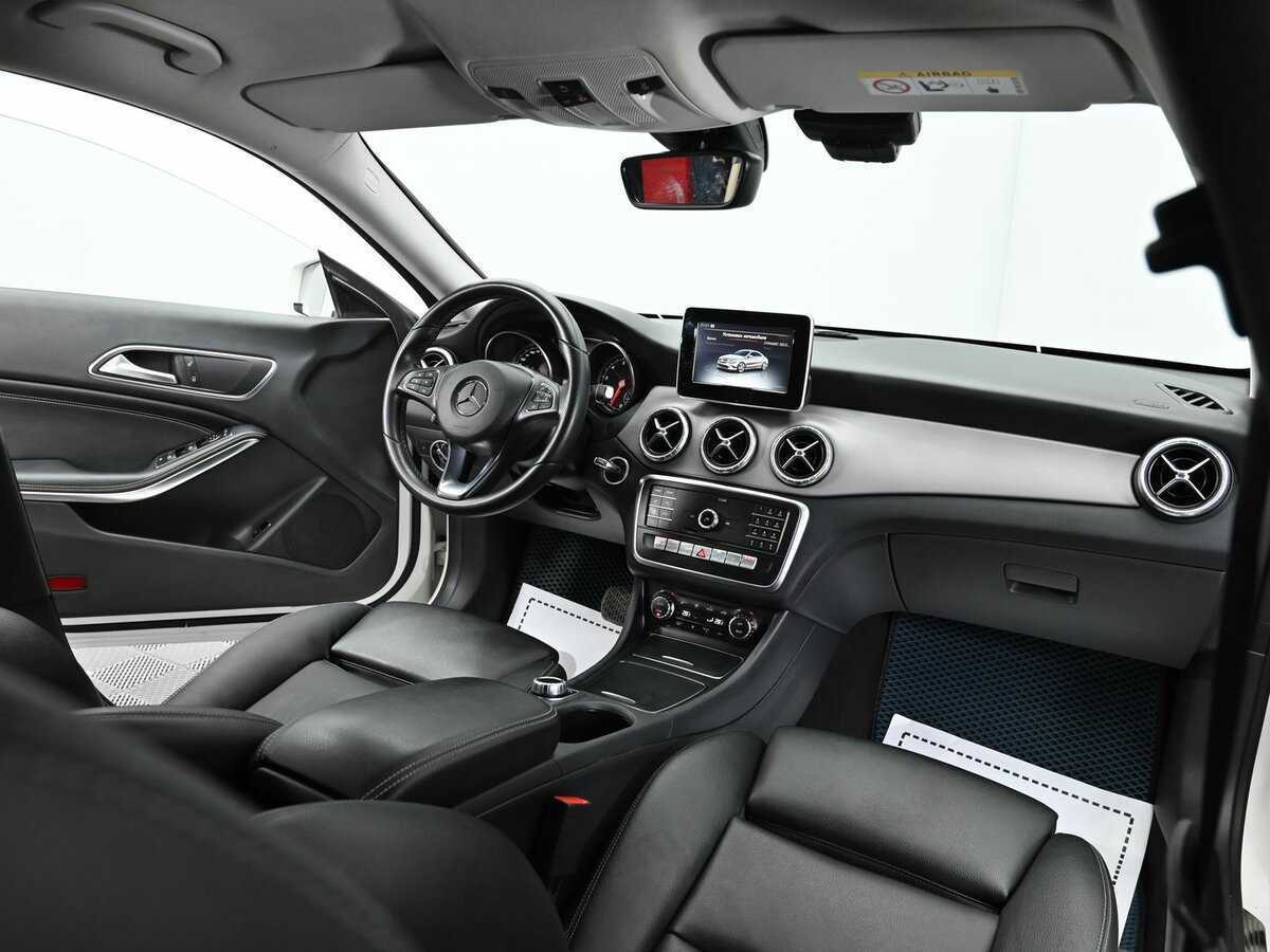 Mercedes-Benz CLA 200, 2017 Фото №16