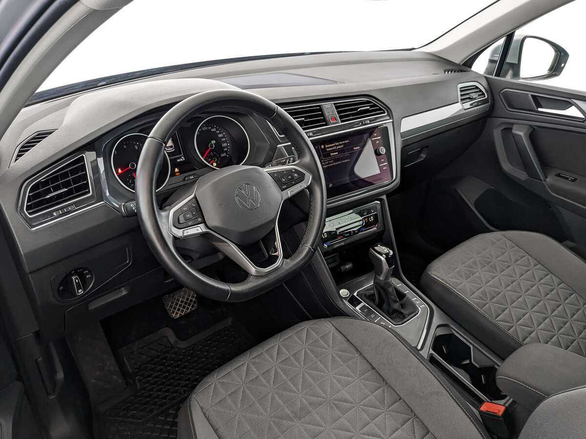 Volkswagen Tiguan, 2021 Фото №15