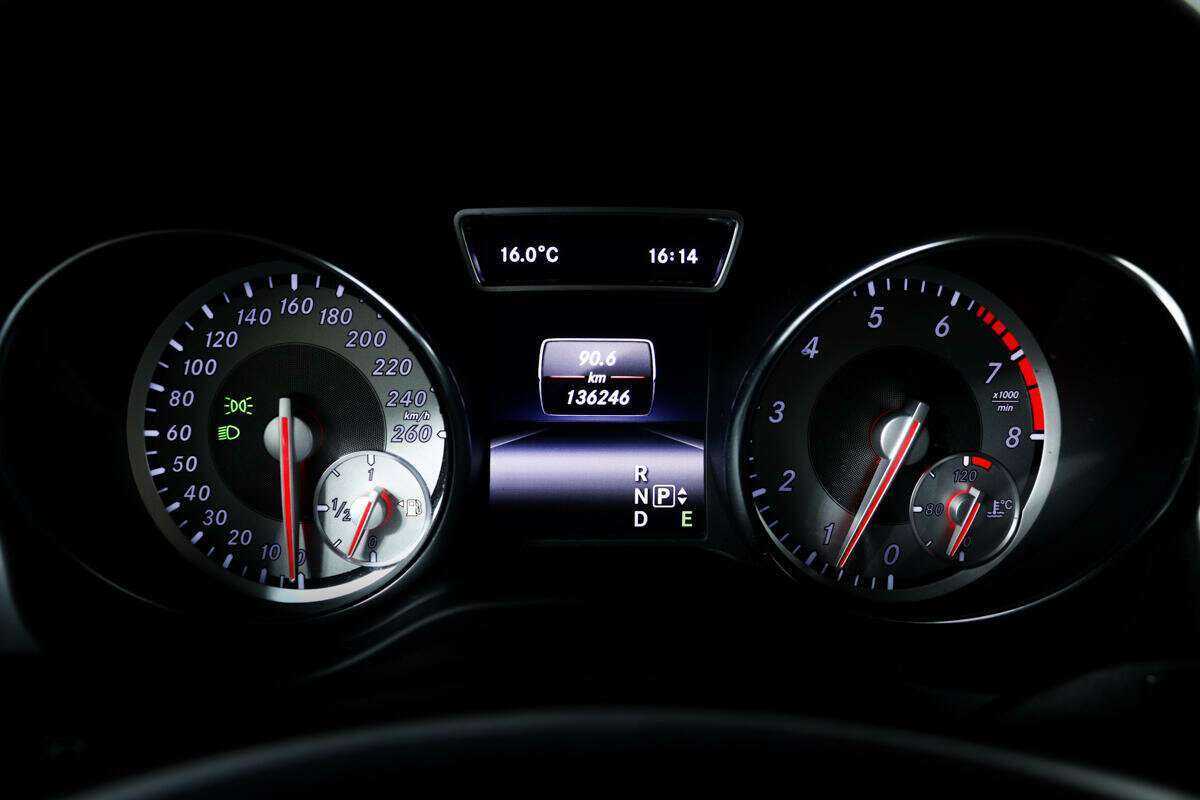 Mercedes-Benz CLA 200, 2015 Фото №9