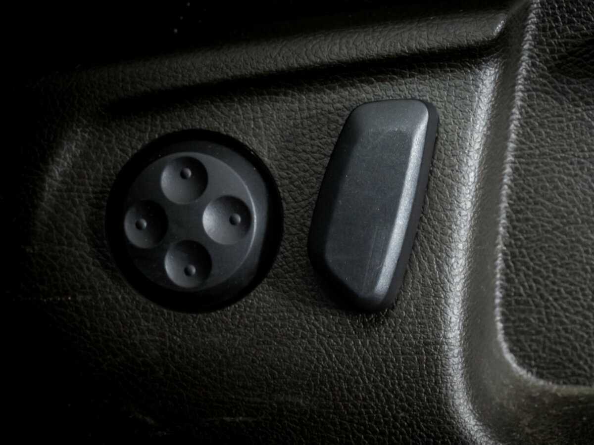 Volkswagen Passat, 2012 Фото №16