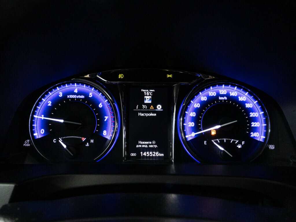 Toyota Camry, 2017 Фото №12