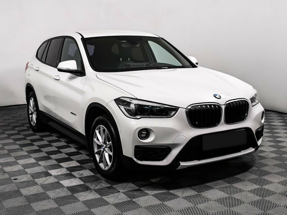 BMW X1 20i xDrive, 2016 Фото №3